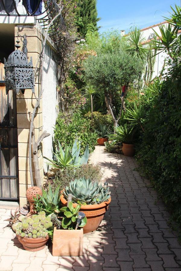 Appartement dans quartier calme avec jardin pour 2 pers Argelès-sur-Mer Extérieur photo