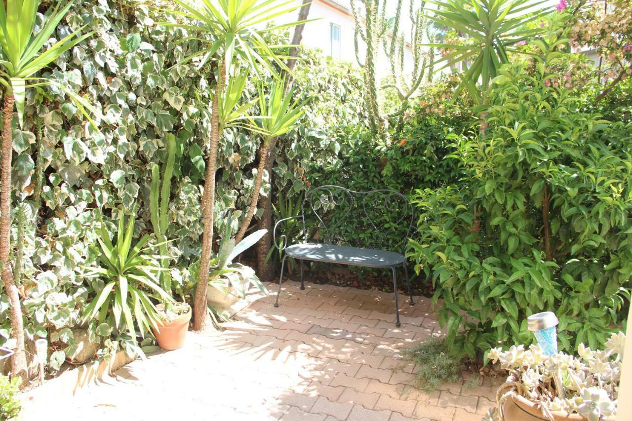 Appartement dans quartier calme avec jardin pour 2 pers Argelès-sur-Mer Extérieur photo